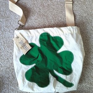 Maine Sea Bag with 4 leaf clover print